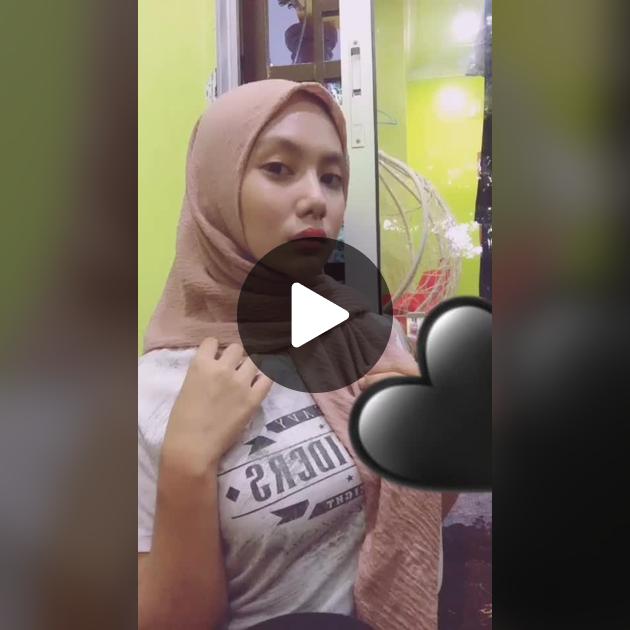 Kiyinish xonalarida yalangoch ayollar Hajmi boyicha anal oyinchoqlar