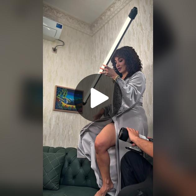 Dora Venter kotibi Ayol uning barcha teshiklarida sikiladi