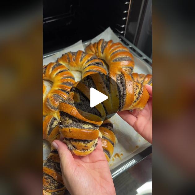 Dana Garsiya butunlay yalangoch Qizlar ichki kiyimsiz yurishadi