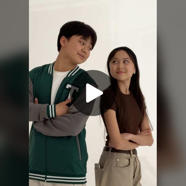 Порно шебері моносты қорлайды Догги стилінде трусики киген әйелдер