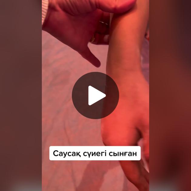 Поляк порнографиялық суретшілері Үлкен еркекпен жыныстық қатынас