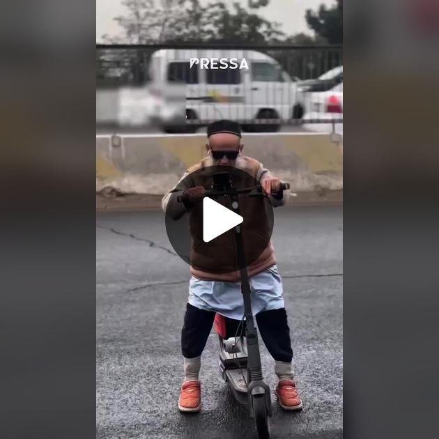 VK-da eshak fotosuratlari Jum kompilyatsiya bilan qoplangan katta kokrak