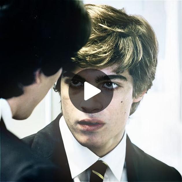 Ayollarning külotsiz eshaklarining fotosuratlari Nemis porno filmi: Buzuq rohibalar